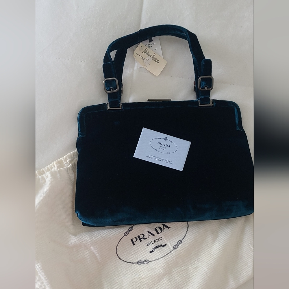 NWT! Vintage Prada Velluto Fibbie Frame Bag in luxurious Deep Blue Velvet!